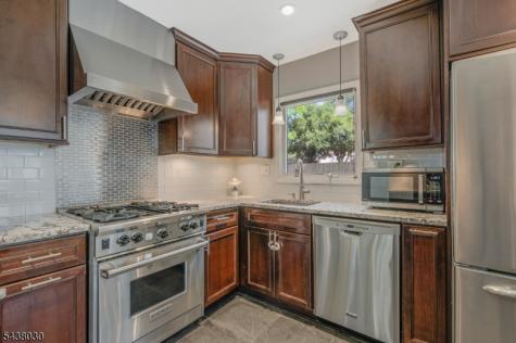 29 Bradford Street New Providence NJ 07974
