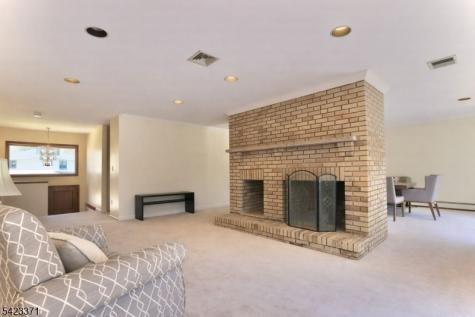 442 Marlboro Road Englewood NJ 07631