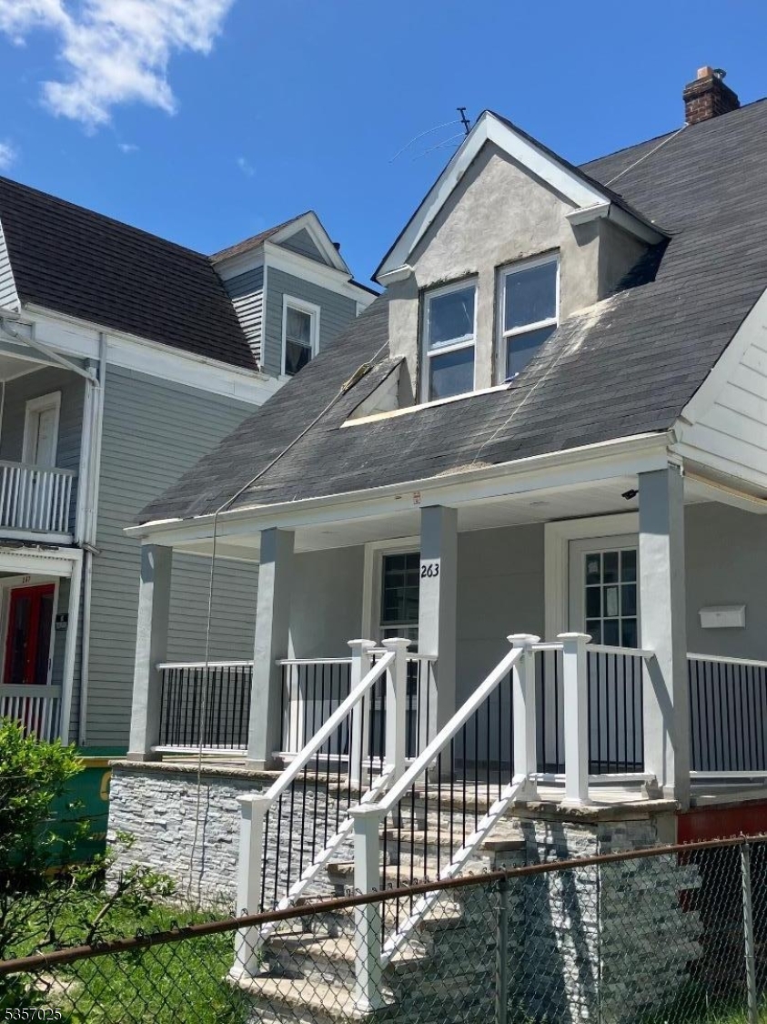 263 Halsted Street East Orange NJ 07018