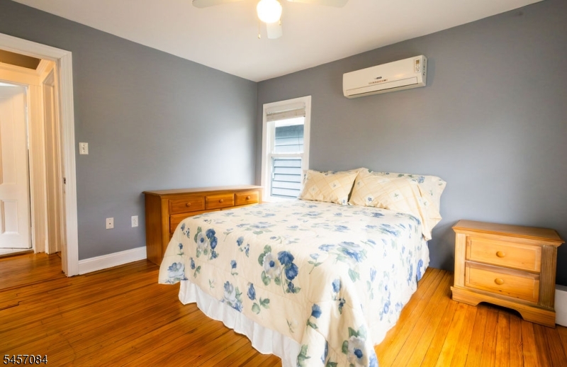 24 Maolis Avenue Bloomfield NJ 07003