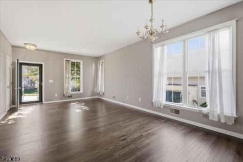 14 Kyle Drive Lopatcong NJ 08865