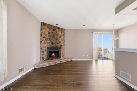 14 Kyle Drive Lopatcong NJ 08865