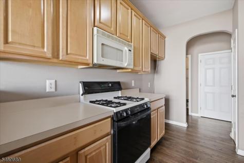 14 Kyle Drive Lopatcong NJ 08865