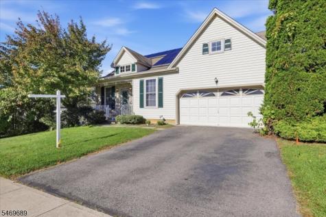 14 Kyle Drive Lopatcong NJ 08865