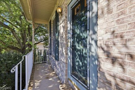 14 Kyle Drive Lopatcong NJ 08865