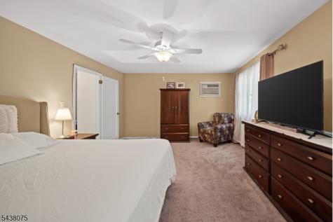 33 Mapes Avenue Nutley NJ 07110