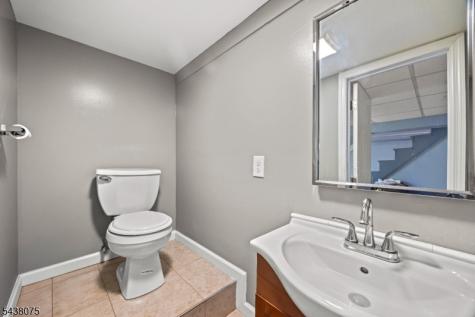 33 Mapes Avenue Nutley NJ 07110
