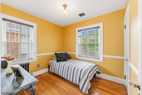 16 Coolidge Avenue Bloomfield NJ 07003