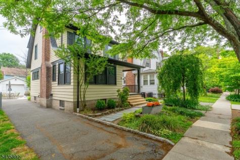 16 Coolidge Avenue Bloomfield NJ 07003