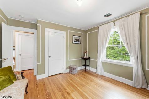 16 Coolidge Avenue Bloomfield NJ 07003