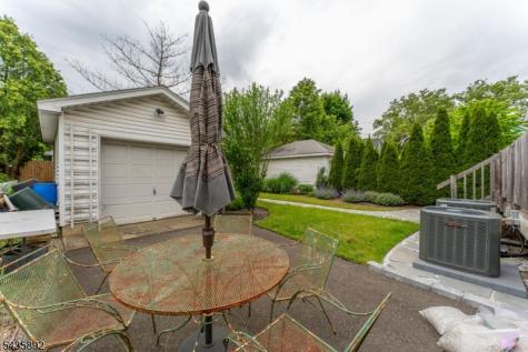 16 Coolidge Avenue Bloomfield NJ 07003