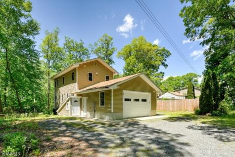 11 Mt Crest Road Jefferson NJ 07438