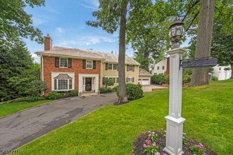 18 Kings Hill Court Summit NJ 07901