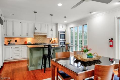 18 Kings Hill Court Summit NJ 07901