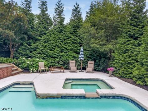 18 Kings Hill Court Summit NJ 07901
