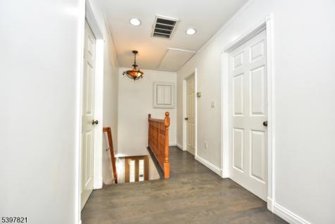 660 Arcadia Road Ridgewood Village NJ 07450