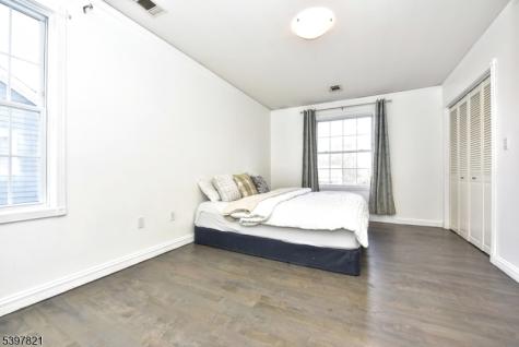 660 Arcadia Road Ridgewood Village NJ 07450