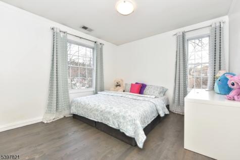 660 Arcadia Road Ridgewood Village NJ 07450