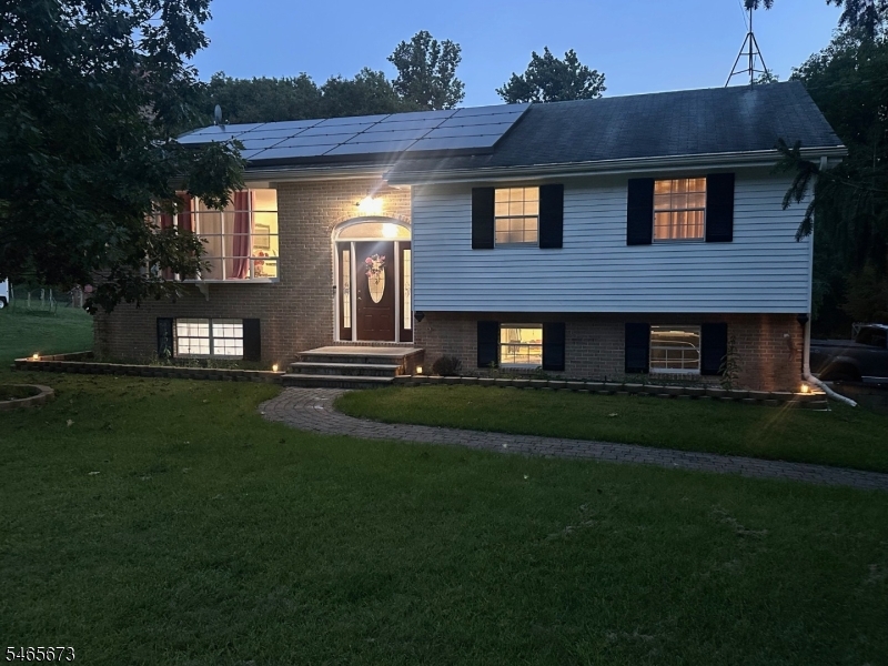 22 Spring Valley Road Hardwick NJ 07825