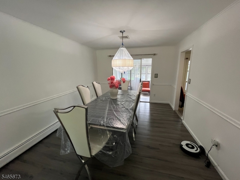22 Spring Valley Road Hardwick NJ 07825