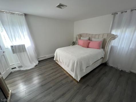 22 Spring Valley Road Hardwick NJ 07825