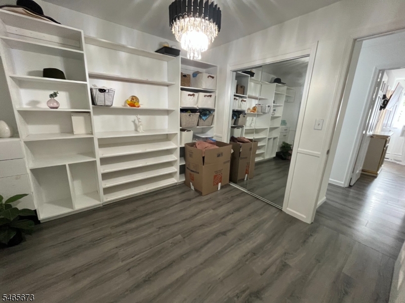 22 Spring Valley Road Hardwick NJ 07825