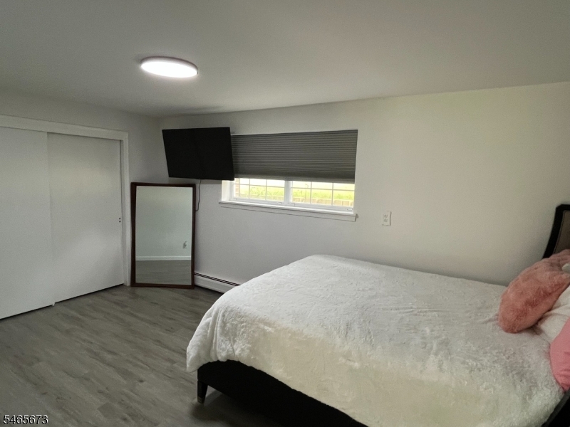22 Spring Valley Road Hardwick NJ 07825