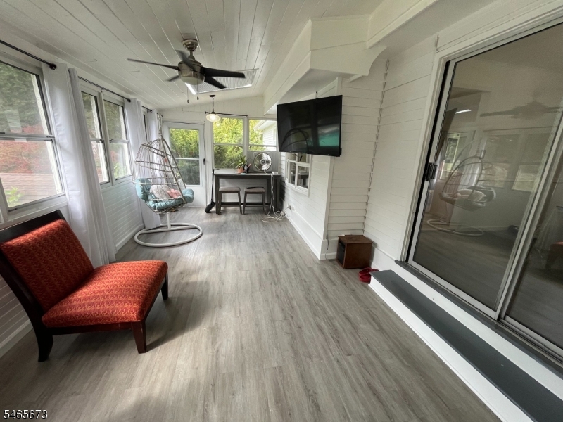 22 Spring Valley Road Hardwick NJ 07825