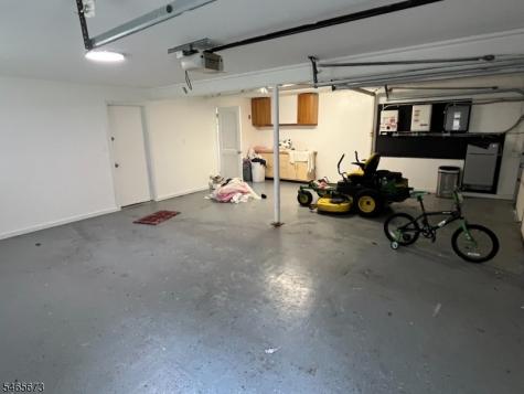 22 Spring Valley Road Hardwick NJ 07825