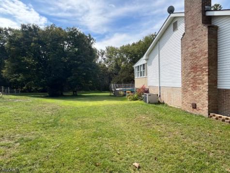 22 Spring Valley Road Hardwick NJ 07825