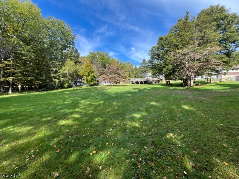 22 Spring Valley Road Hardwick NJ 07825