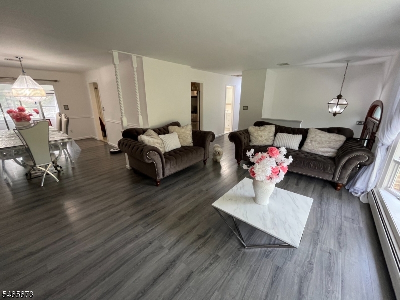 22 Spring Valley Road Hardwick NJ 07825