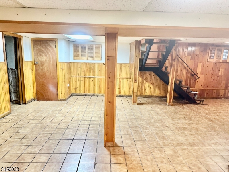 194 Glenwood Road Elizabeth NJ 07208