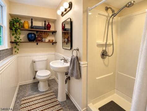 19 Nugent Place Westwood NJ 07675