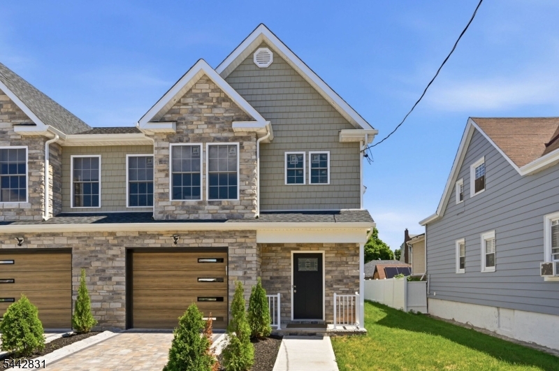 77 Chestnut Street Lodi NJ 07644