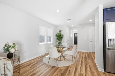 77 Chestnut Street Lodi NJ 07644