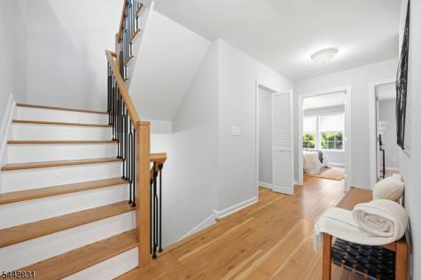 77 Chestnut Street Lodi NJ 07644