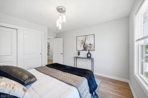 77 Chestnut Street Lodi NJ 07644