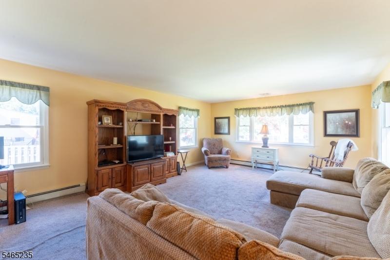 3 Locust Drive Hanover NJ 07950