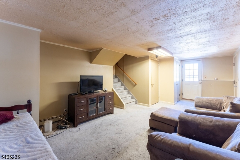 3 Locust Drive Hanover NJ 07950