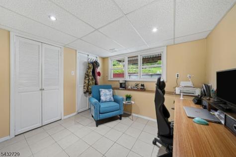 22 Federal Hill Road Pompton Lakes NJ 07442