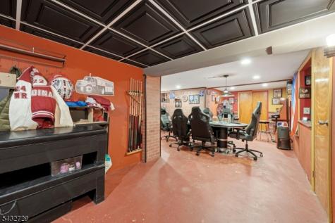 22 Federal Hill Road Pompton Lakes NJ 07442