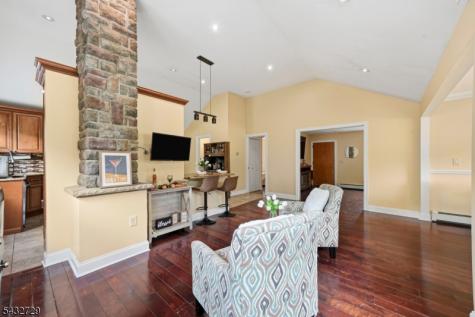 22 Federal Hill Road Pompton Lakes NJ 07442