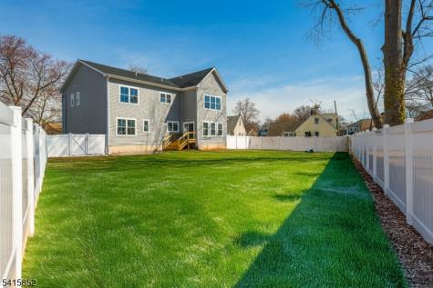 302 West Lane Clark NJ 07066