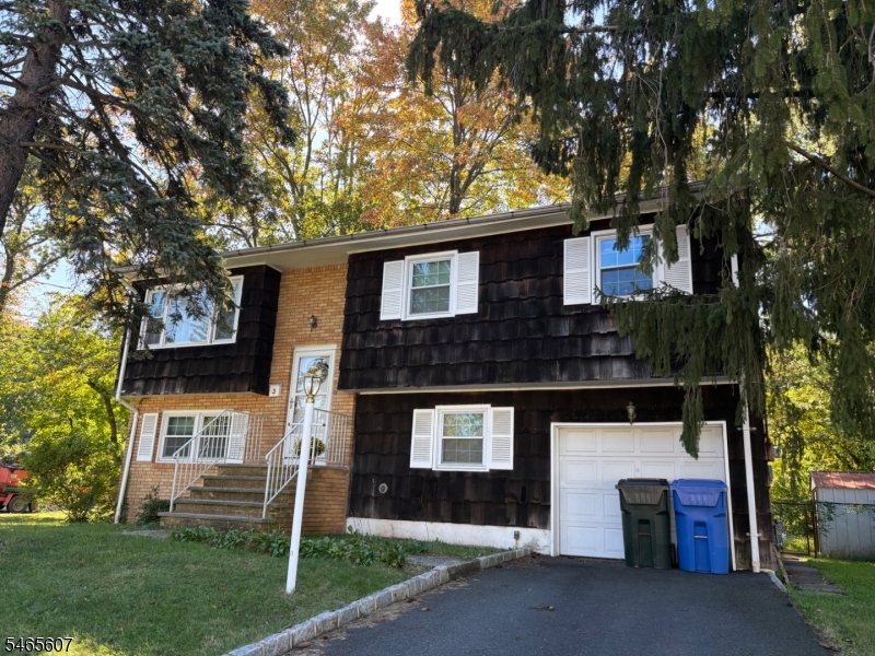 3 Sarno Street Woodbridge NJ 07067