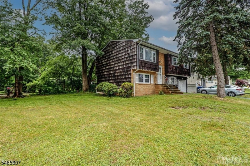 3 Sarno Street Woodbridge NJ 07067