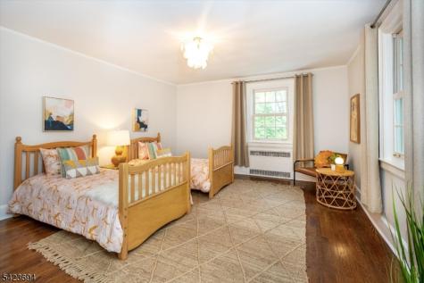9 Warner Road Maplewood NJ 07040