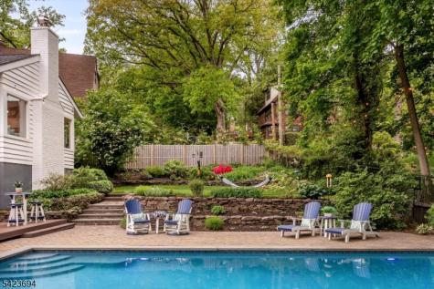 9 Warner Road Maplewood NJ 07040