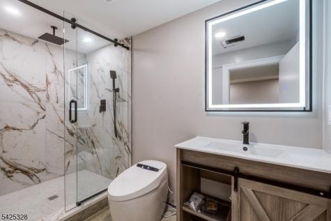 307 Schepis Avenue Saddle Brook NJ 07663