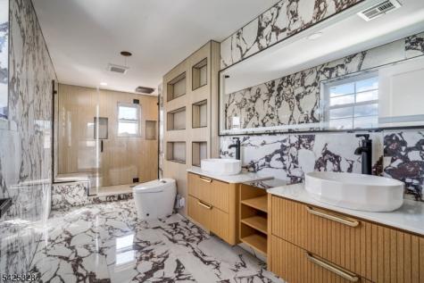 307 Schepis Avenue Saddle Brook NJ 07663